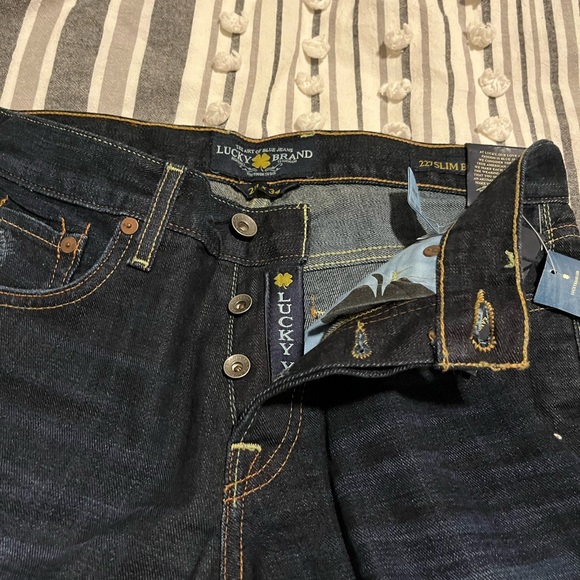 RARE LUCKY 🍀 BRAND NEW W/ TAGS 🏷 227 SLIM BOOT 28x34 JEANS - Picture 8 of 11